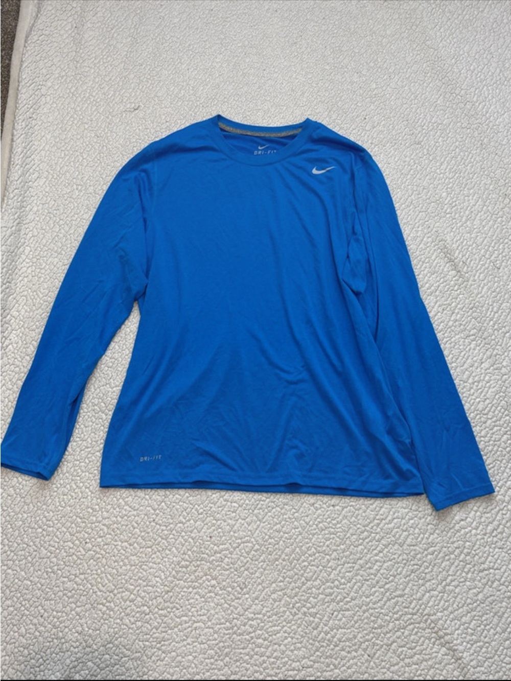 Nike dri fit Long Sleeve Athletic Shirt - Blue